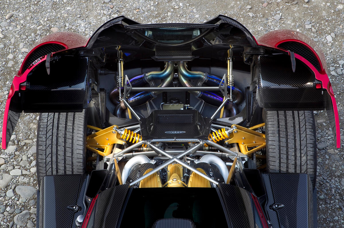Pagani huayra двигатель