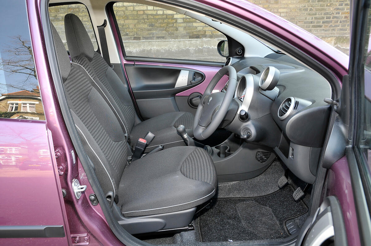 Peugeot 107 interior
