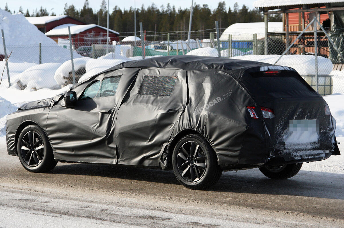 New Peugeot 508 estate spied