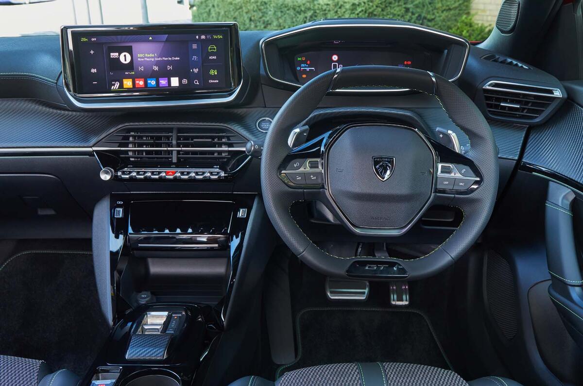 Peugeot 2008 interior Peugeot 2008 interior