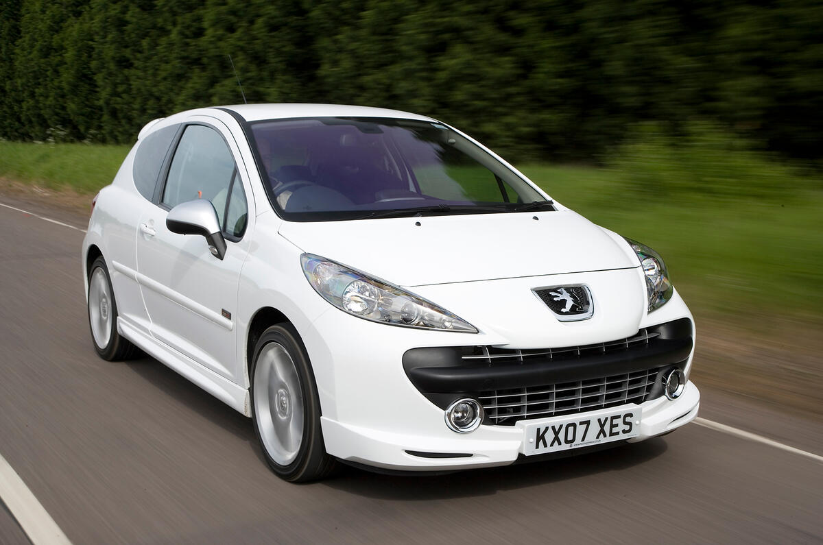 Peugeot 207 front quarter