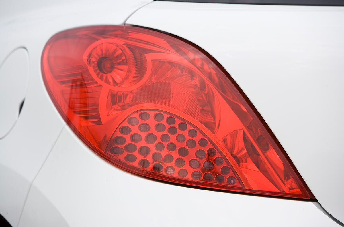 Peugeot 207 rear light