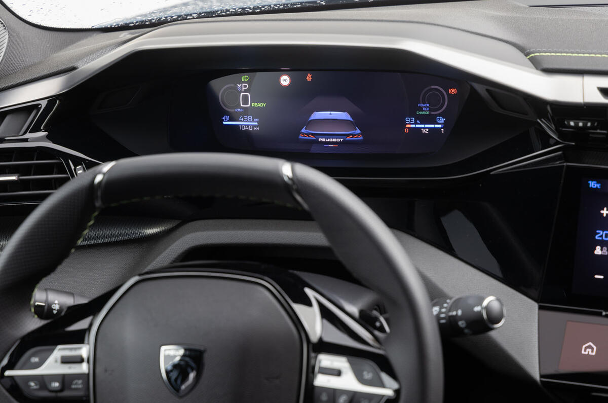 Peugeot 308 GT Electric review 2025 009