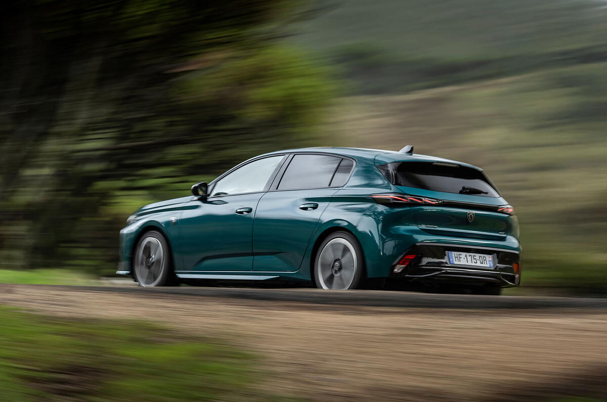 Peugeot 308 GT Electric review 2025 022