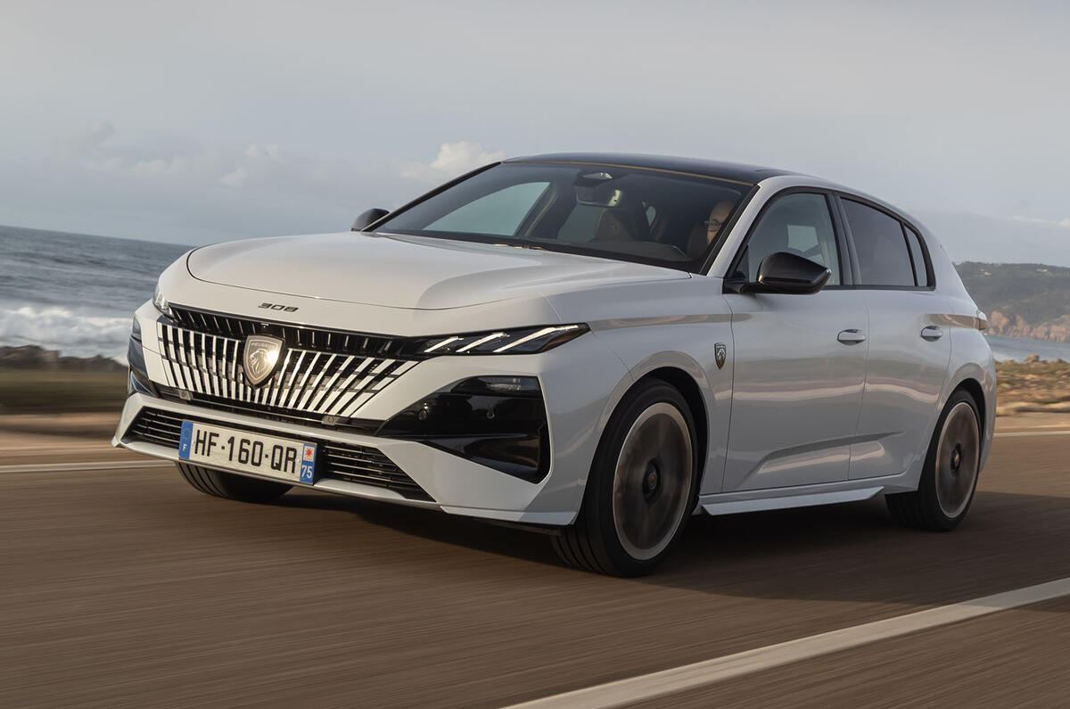 Peugeot 308 GT Hybrid review 2025 032