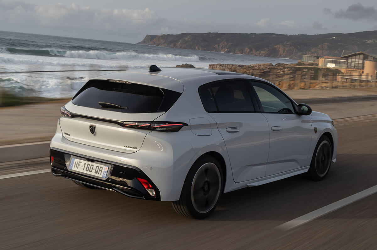 Peugeot 308 GT Hybrid review 2025 034