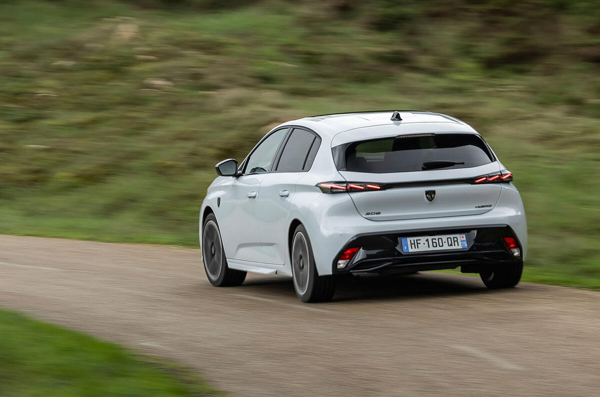 Peugeot 308 GT Hybrid review 2025 049