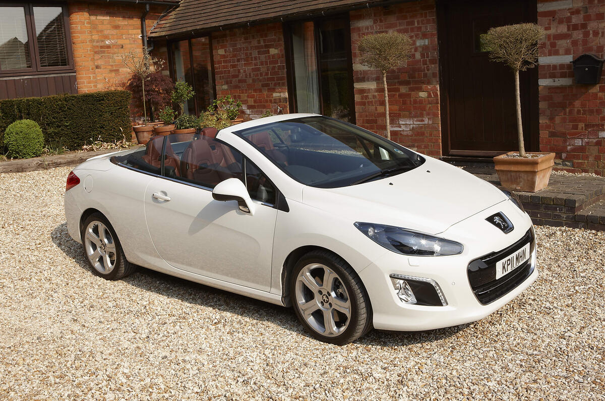 A big step forward on the 307, but still limited in its appeal and packaging 3.5 star Peugeot 308 CC