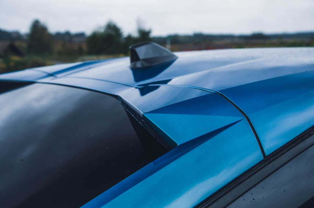 peugeot 408 review 2023 007 spoiler peugeot 408 review 2023 007 spoiler
