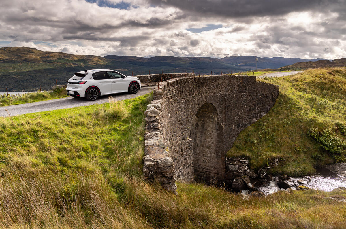 Peugeot e 208 GTi review 2026 048