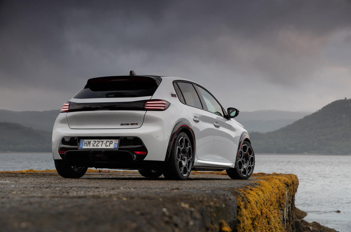 Peugeot e 208 GTi review 2026 050