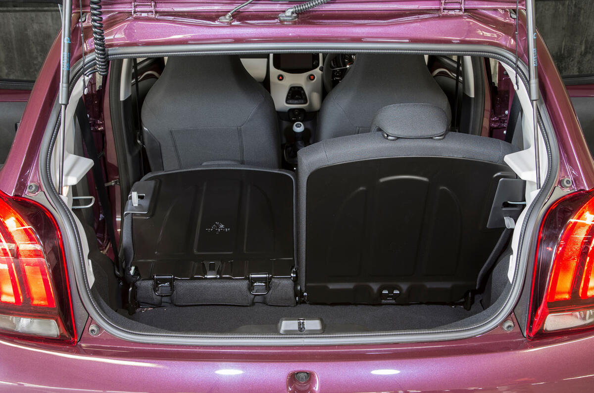 Peugeot 108 seat flexibility