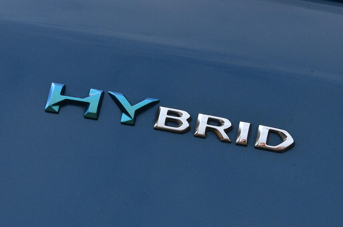 Peugeot 5008 Hybrid review 2024 15 hybrid Peugeot 5008 Hybrid review 2024 15 hybrid