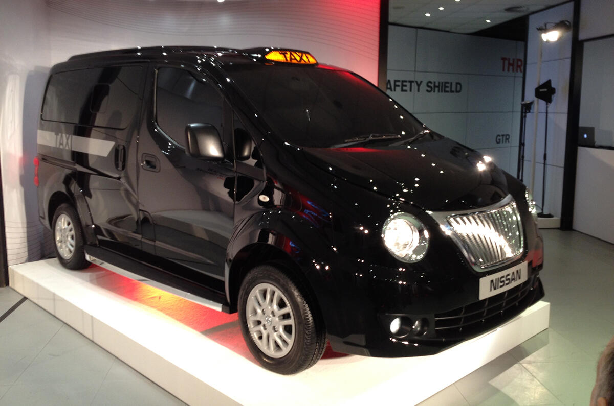 Nissan NV200 Taxi for London revealed 