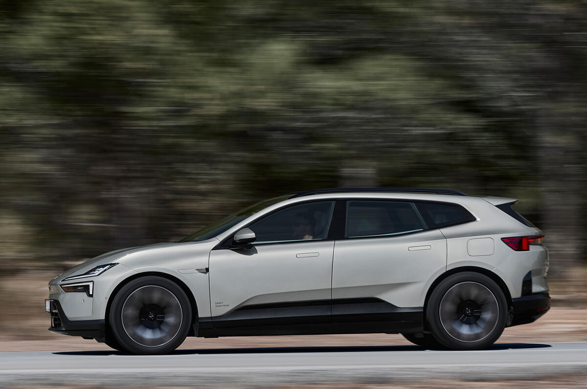 Polestar 4 SUV Dual Motor   Aurora 005