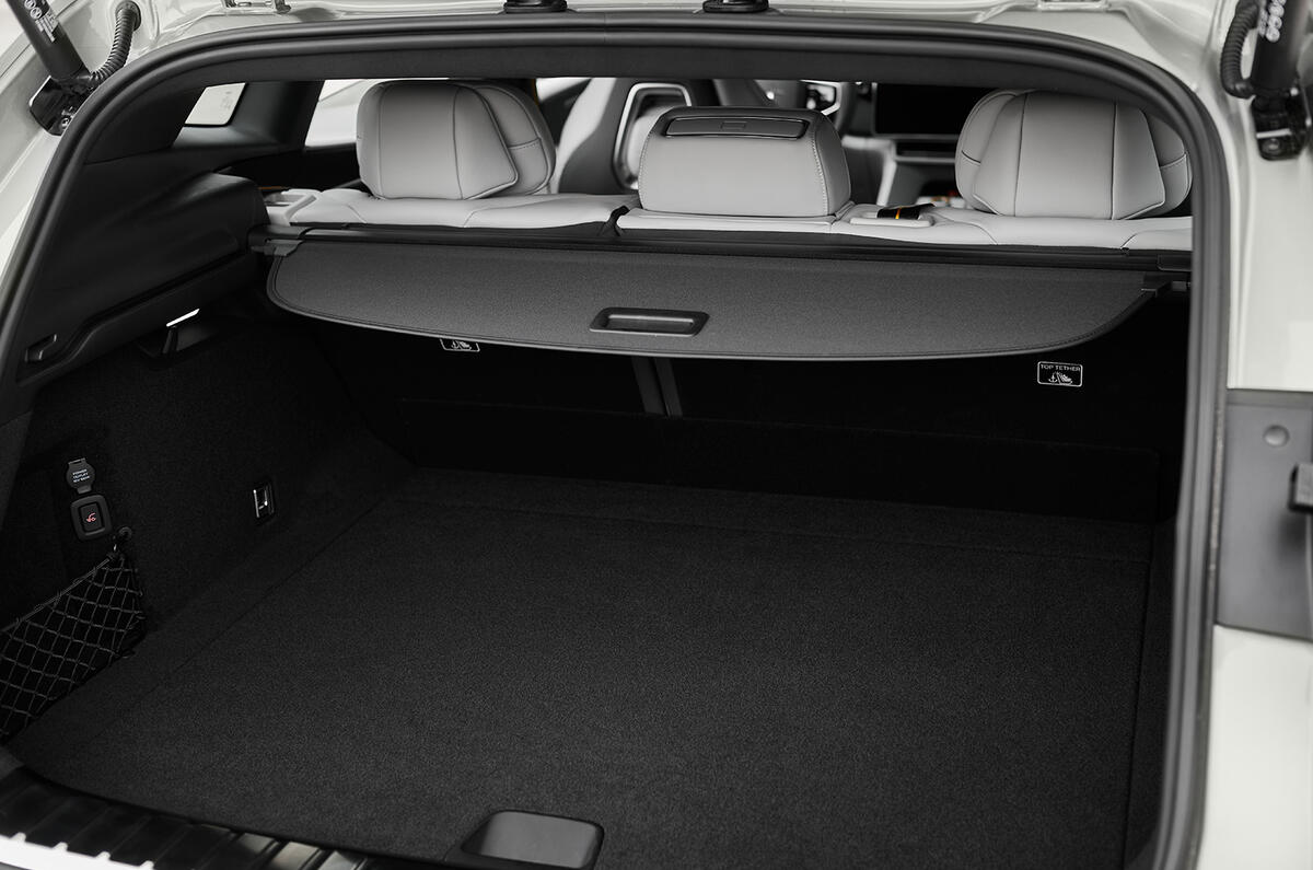Polestar 4 SUV Dual Motor   Aurora 014