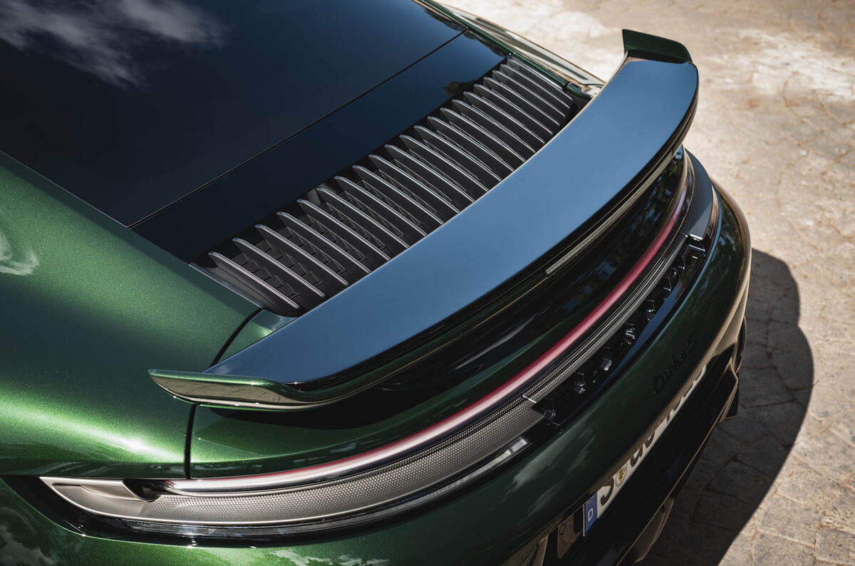 Poreche 911 Turbo S review 2025 05