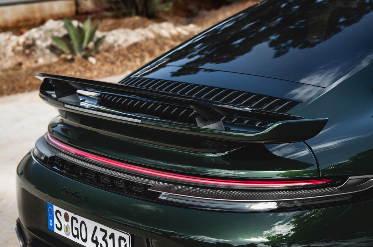 Poreche 911 Turbo S review 2025 06