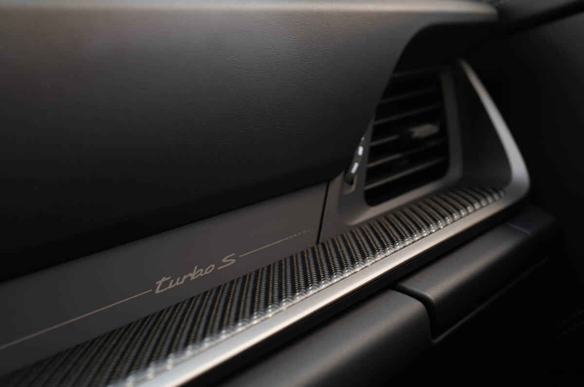 Poreche 911 Turbo S review 2025 11
