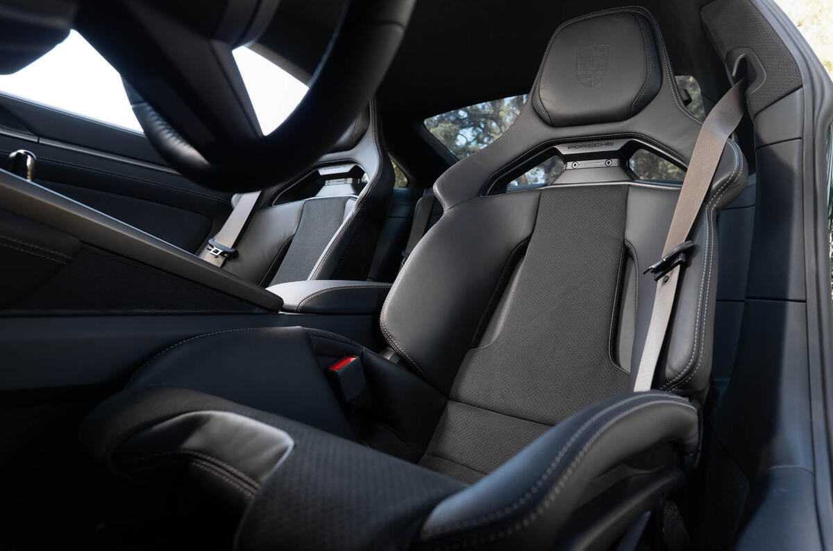 Poreche 911 Turbo S review 2025 12