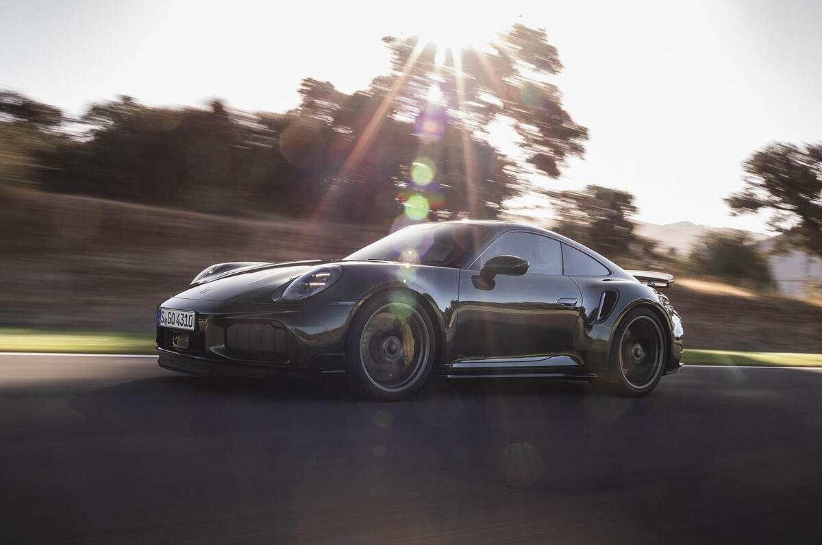 Poreche 911 Turbo S review 2025 17