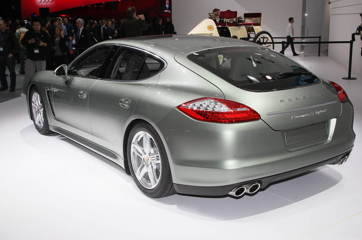 Geneva show: Porsche Panamera hybrid