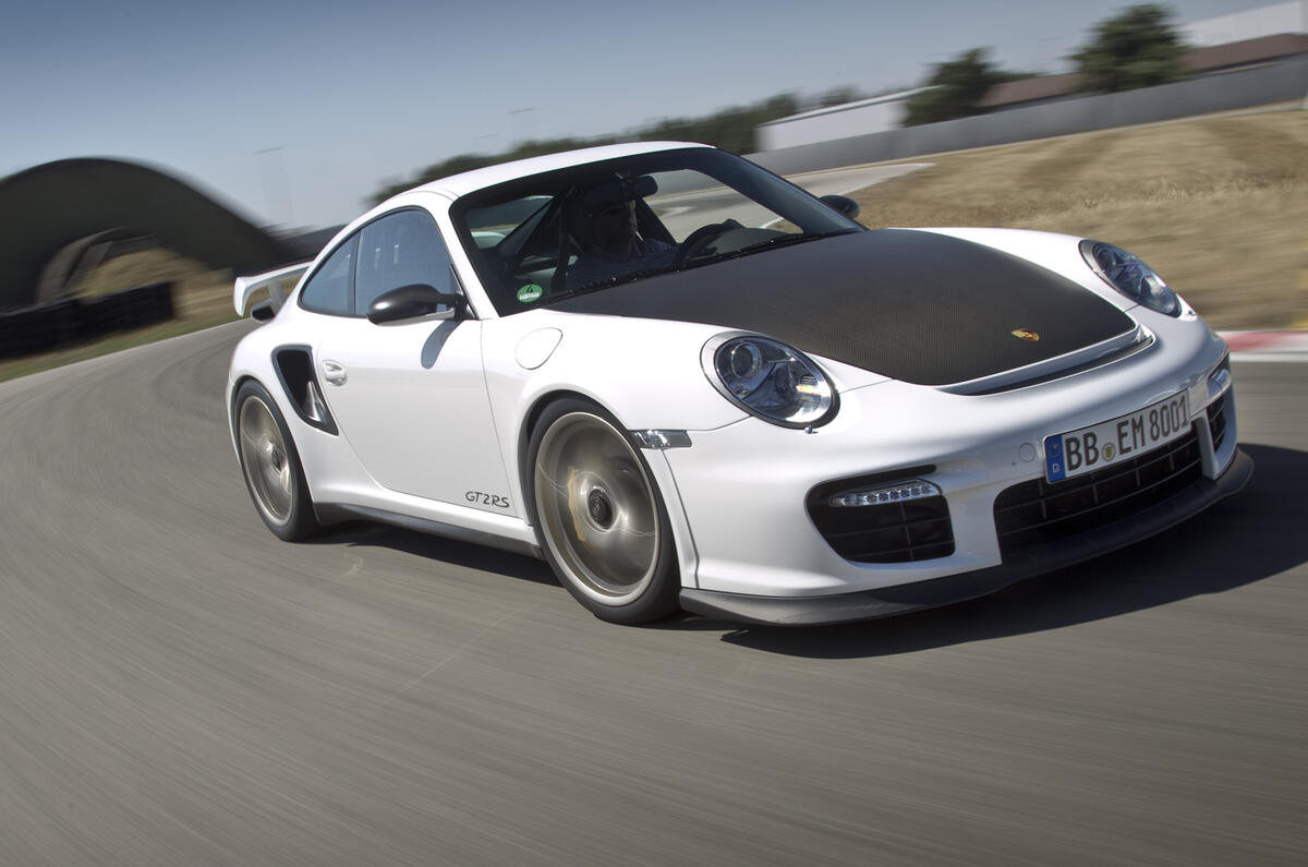 Porsche 911 GT2 RS sells out