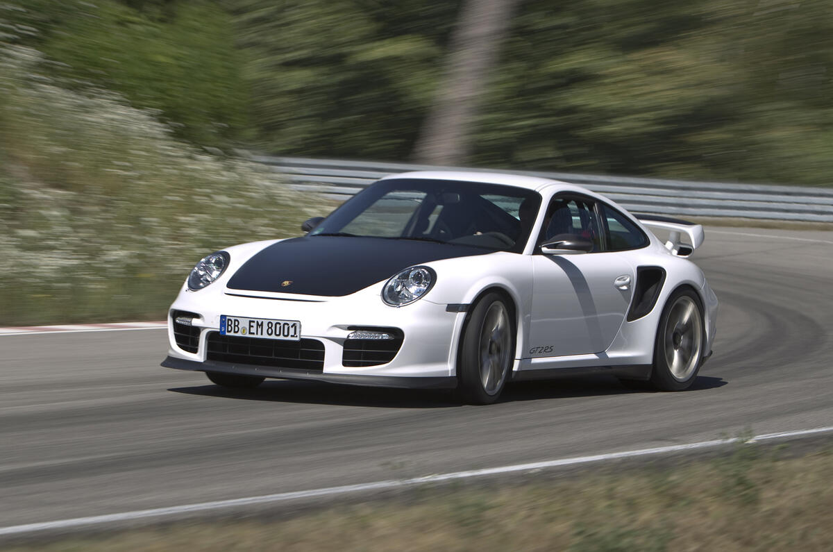 Porsche 911 GT2 RS sells out