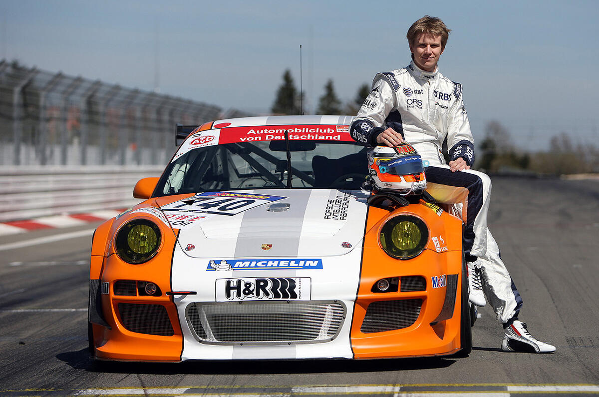 Porsche 911 hybrid in action