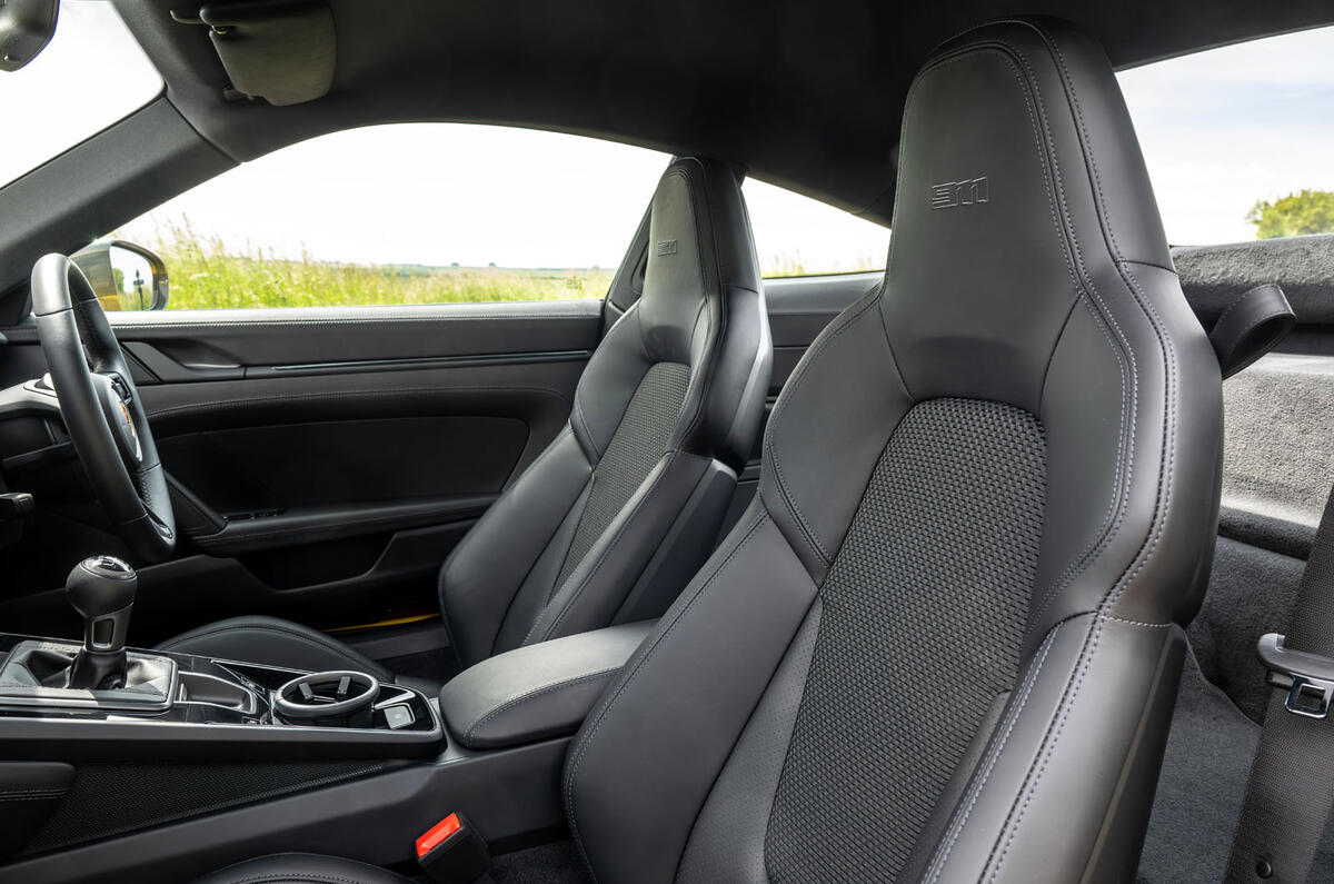 porsche 911 carerra t review 2023 11 front seats porsche 911 carerra t review 2023 11 front seats