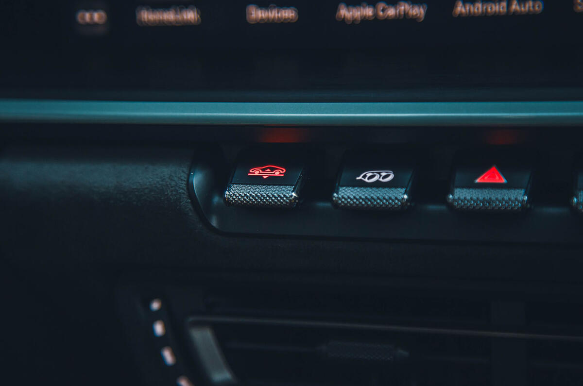 porsche 911 dakar review 2024 17 switchgear