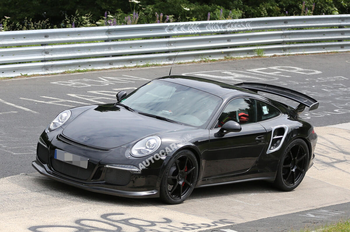 no title Porsche 911 GT2 Turbo - latest spy shots