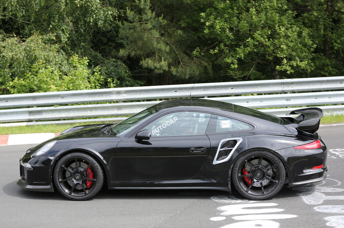 no title Porsche 911 GT2 Turbo - latest spy shots