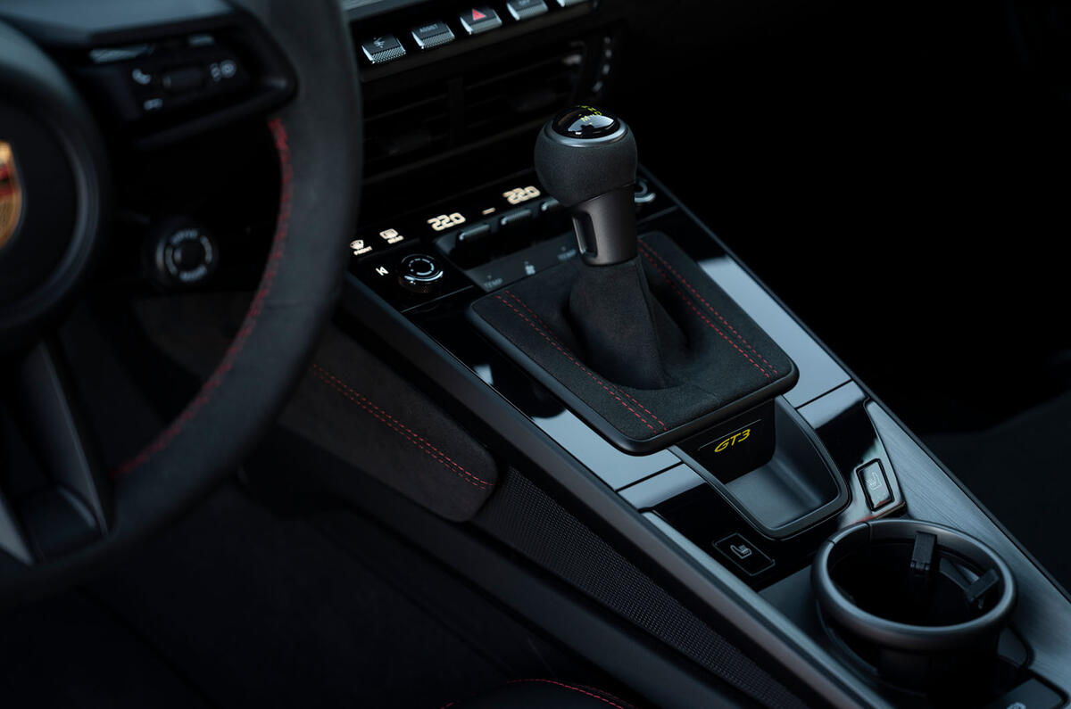Porsche 911 GT3 review 2024 012 centre console