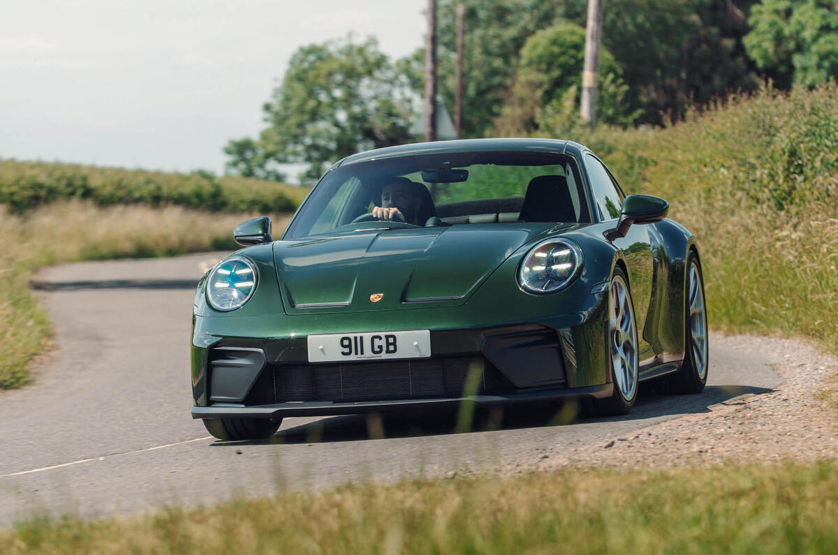 Porsche 911 GT3 Touring review uk 001