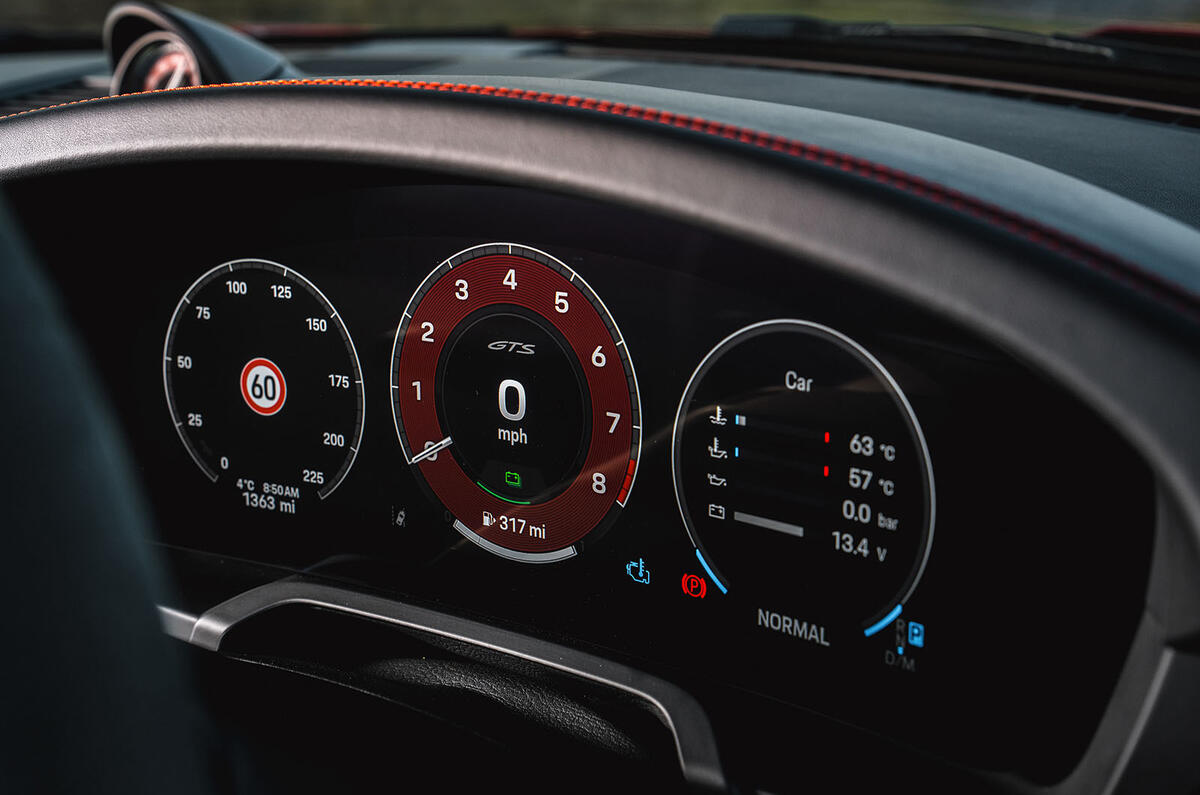 Porsche 911 GTS Cabriolet review 2026 017