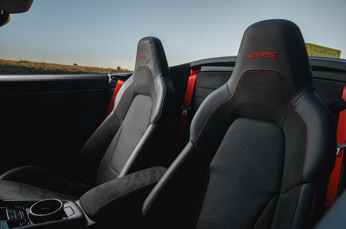 Porsche 911 GTS Cabriolet review 2026 018