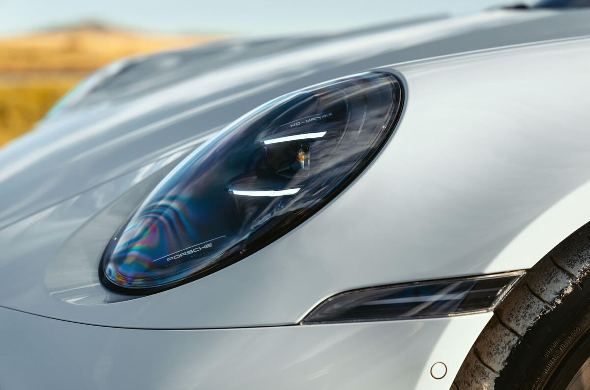 Porsche 911 GTS reveiw 2025 005