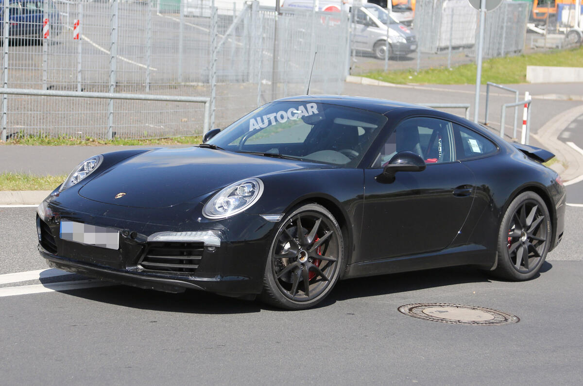 no title Porsche readies facelited 911 for 2015 launch