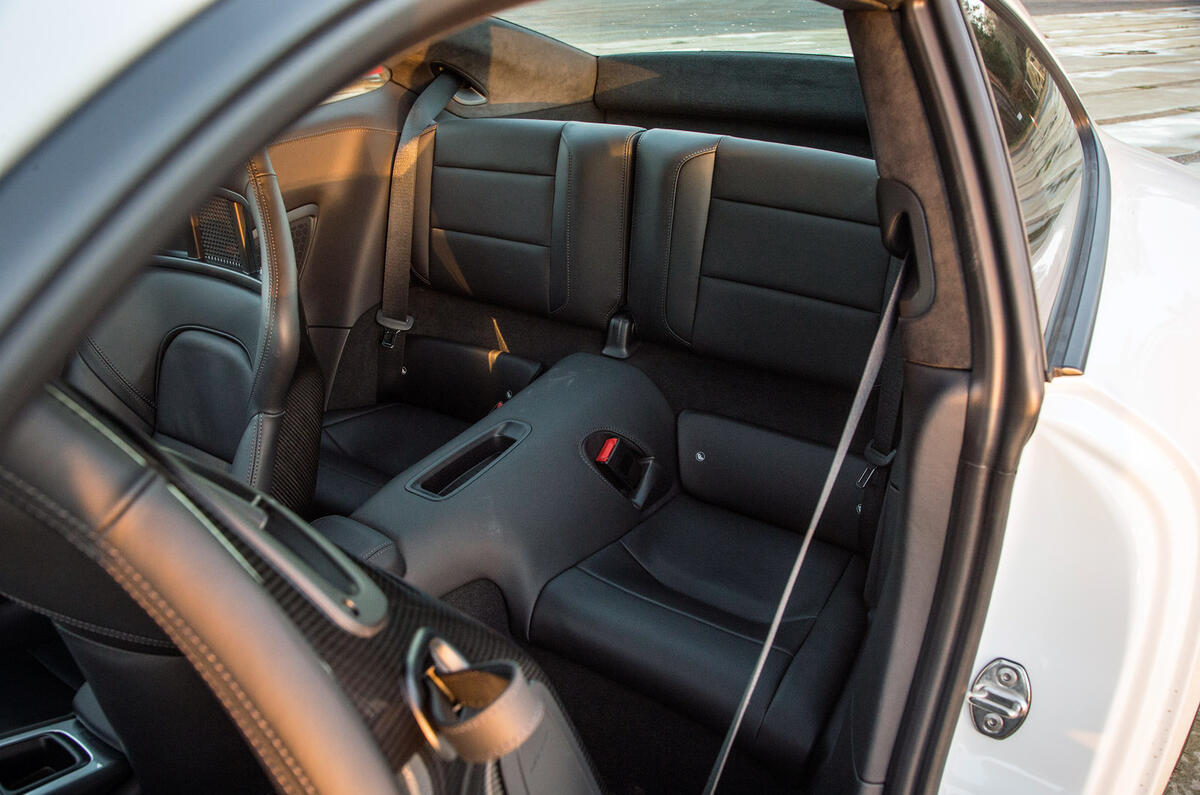 Porsche 911 rear seats