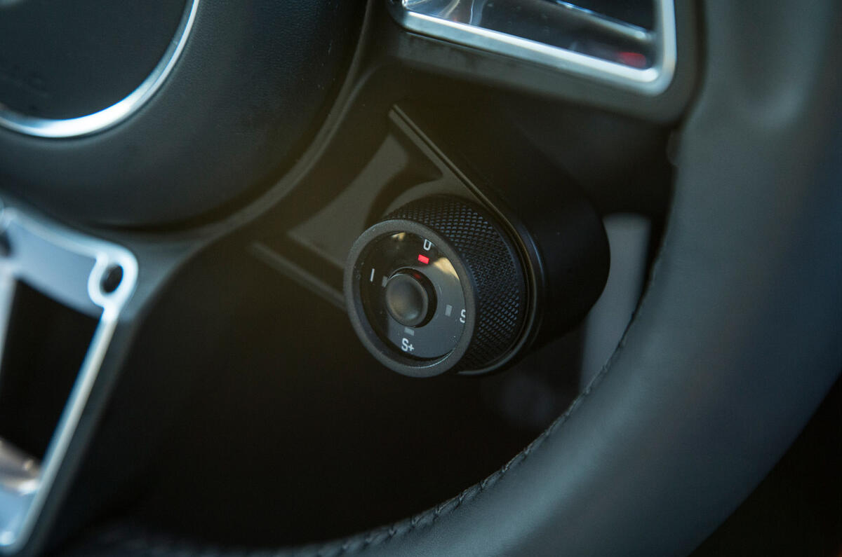 Porsche 911 driving mode selector