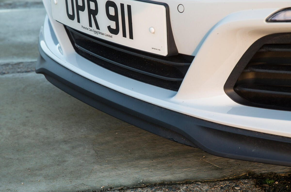 Porsche 911 front bumper