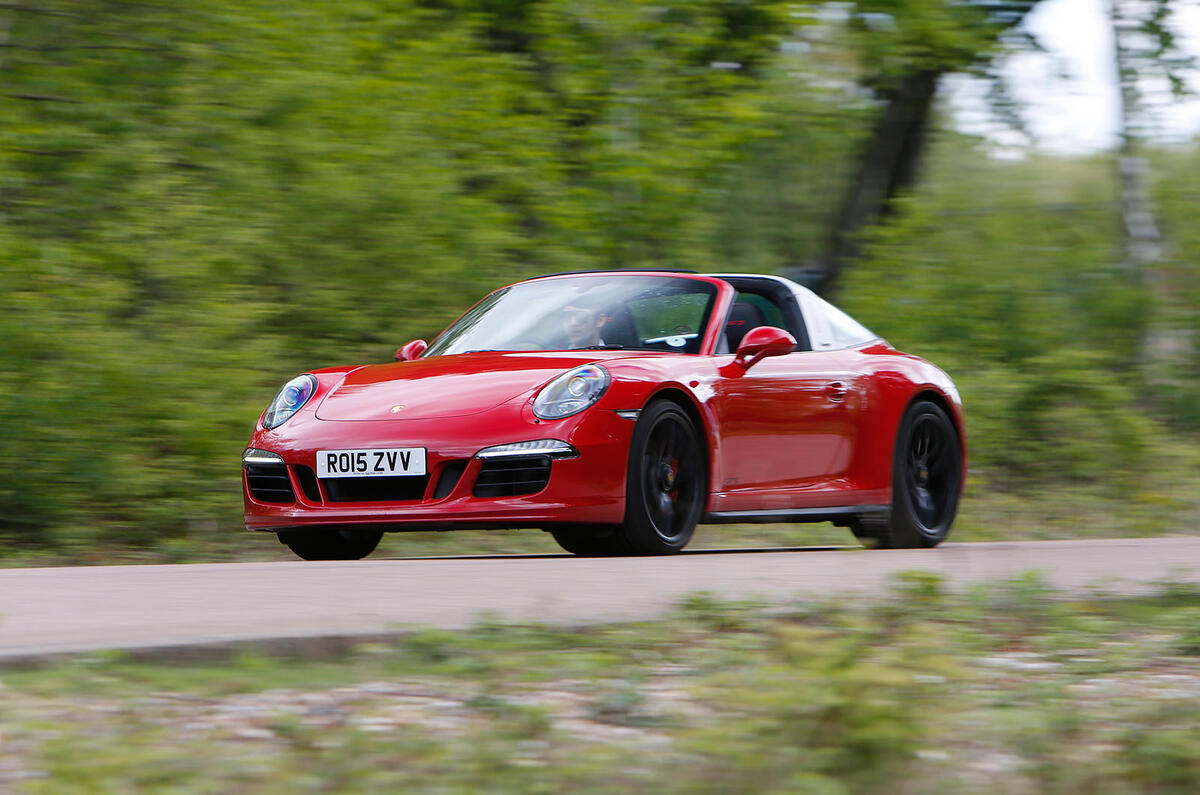 187mph Porsche 911 Targa 4 GTS