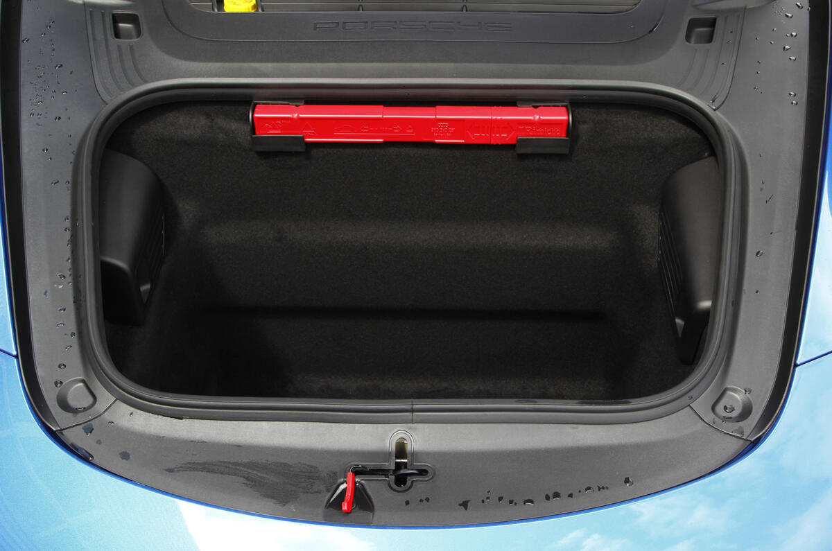 Porsche 911 Targa front boot