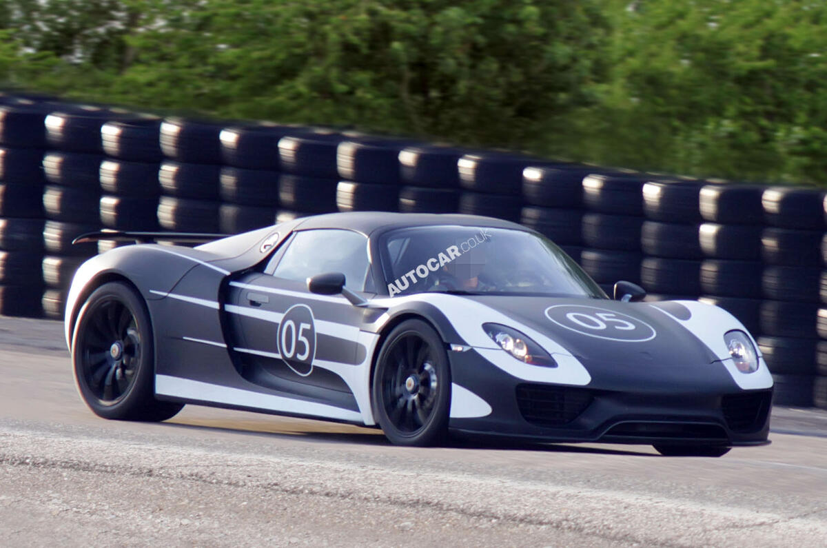 Porsche 918 Spyder scooped