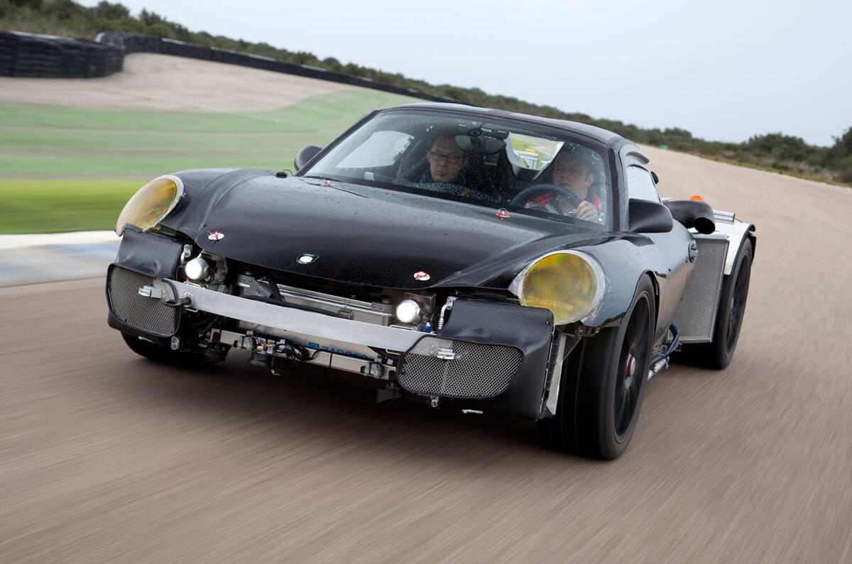 no title Flat out in a Porsche 918 Spyder