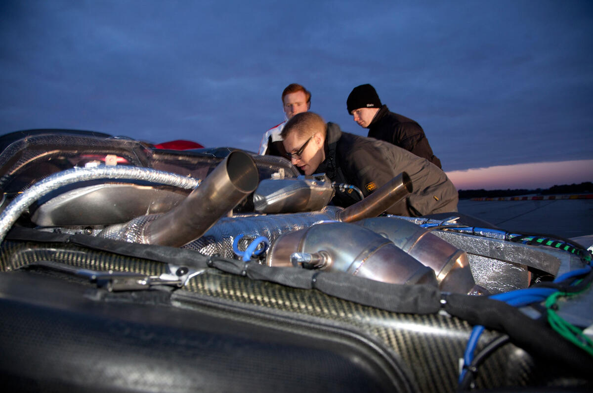 no title Flat out in a Porsche 918 Spyder