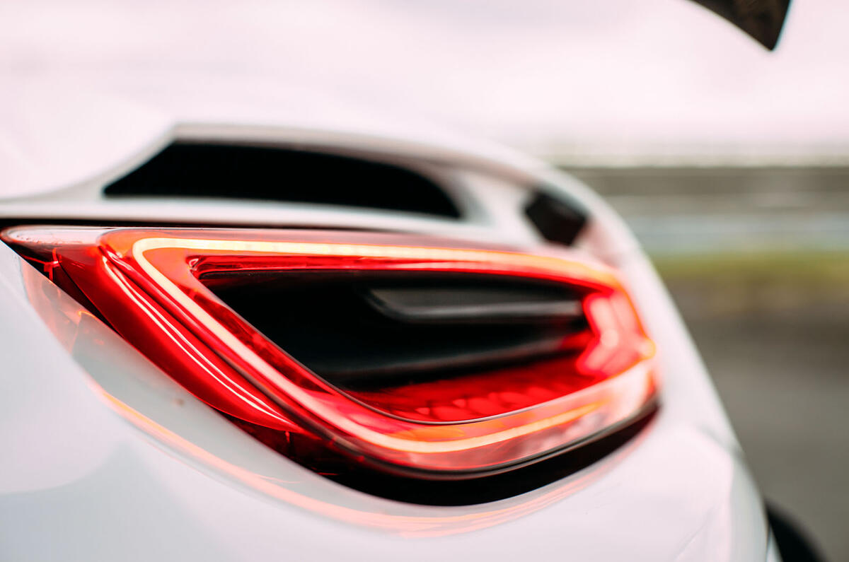 Porsche 918 Spyder Porsche 918 Spyder LED tailights