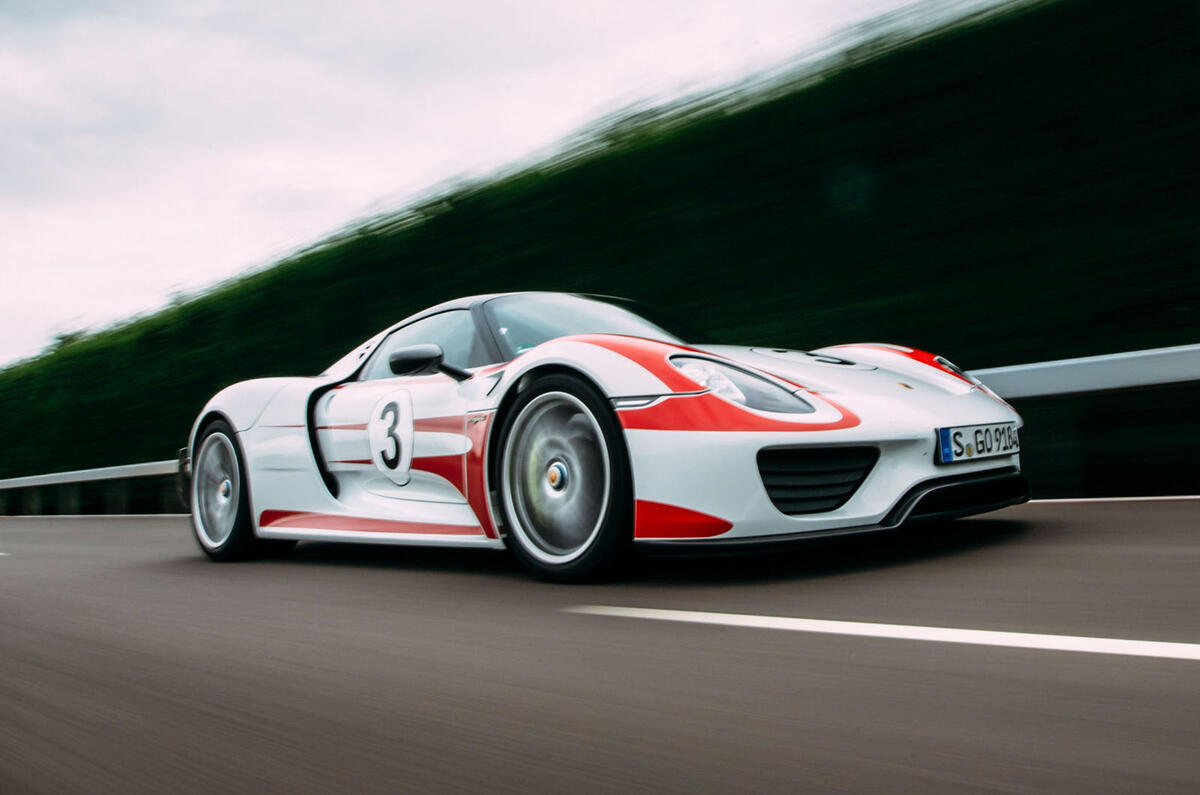 Porsche 918 Spyder Porsche 918 Spyder front quarter