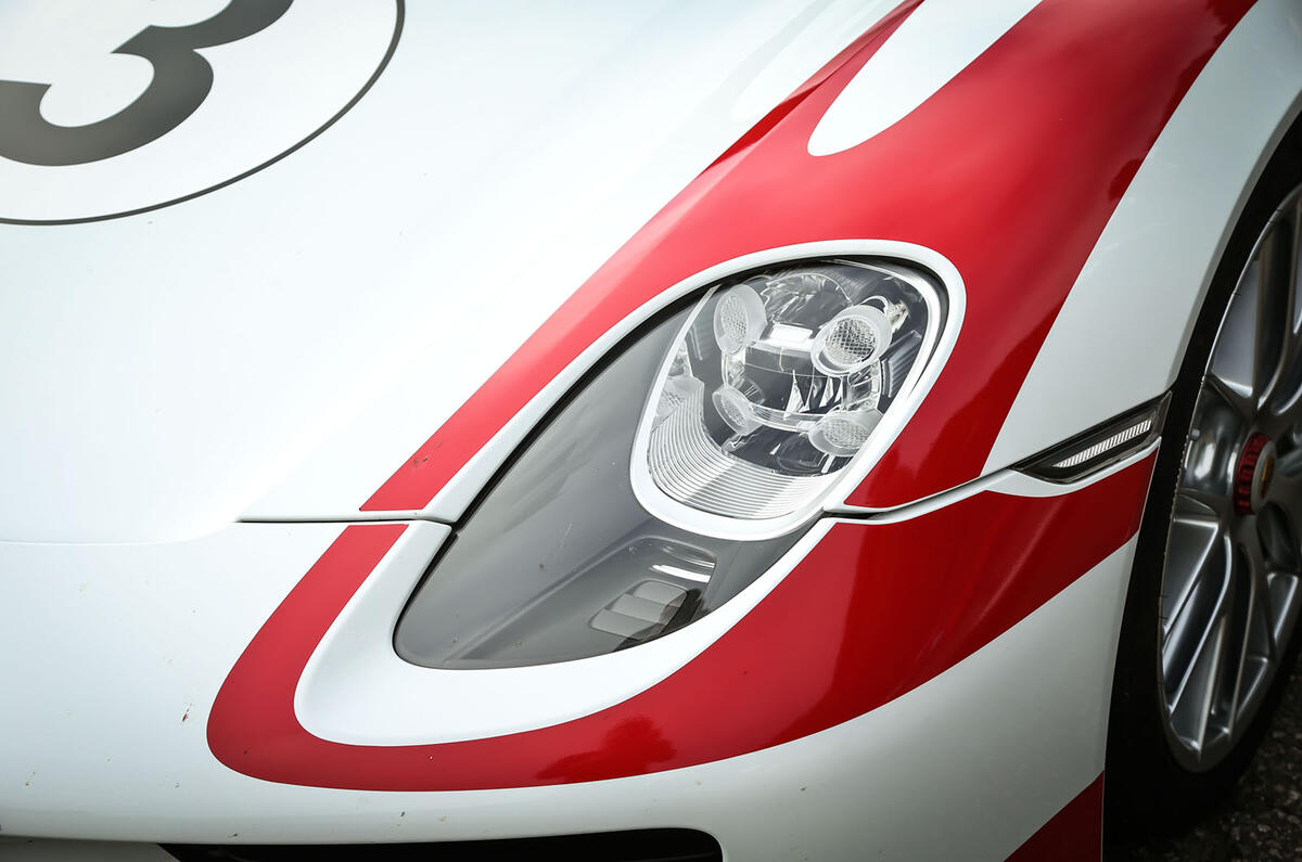 Porsche 918 Spyder Porsche 918 Spyder headlights